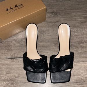 UNISEX HEEL